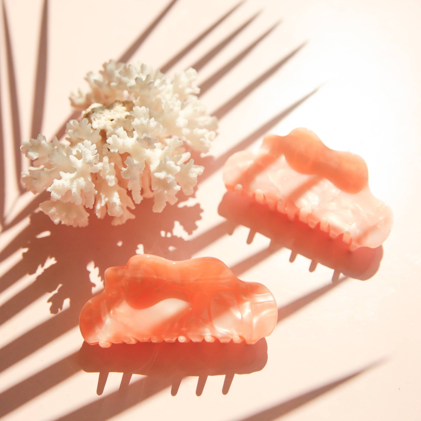 Venus Hair Claw - Salt Pink