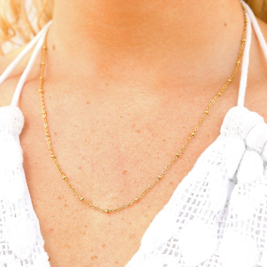 Mary Necklace