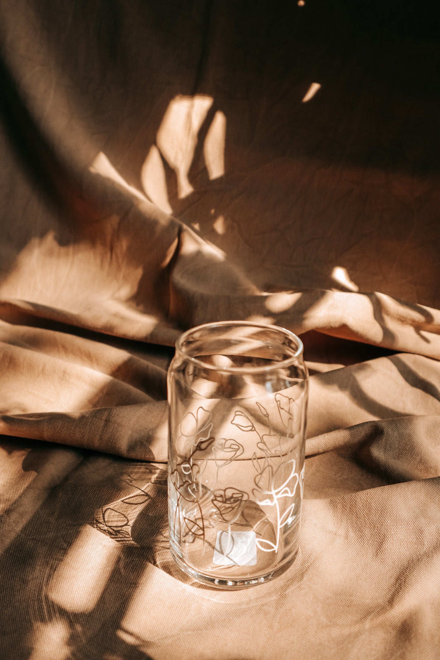 Poppy Garden Glass Can