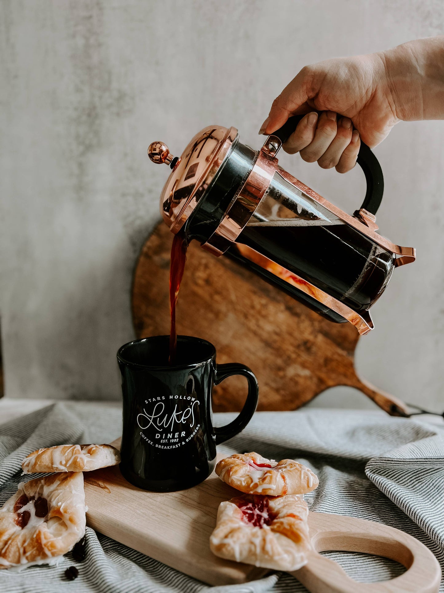 Luke's Diner Mug - Gilmore Girls: 15 oz