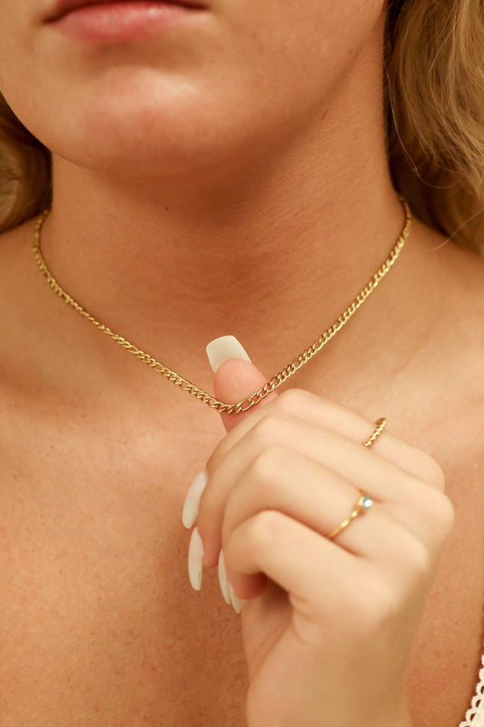 16" Gold Figaro Necklace
