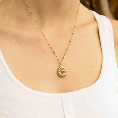Mary Necklace