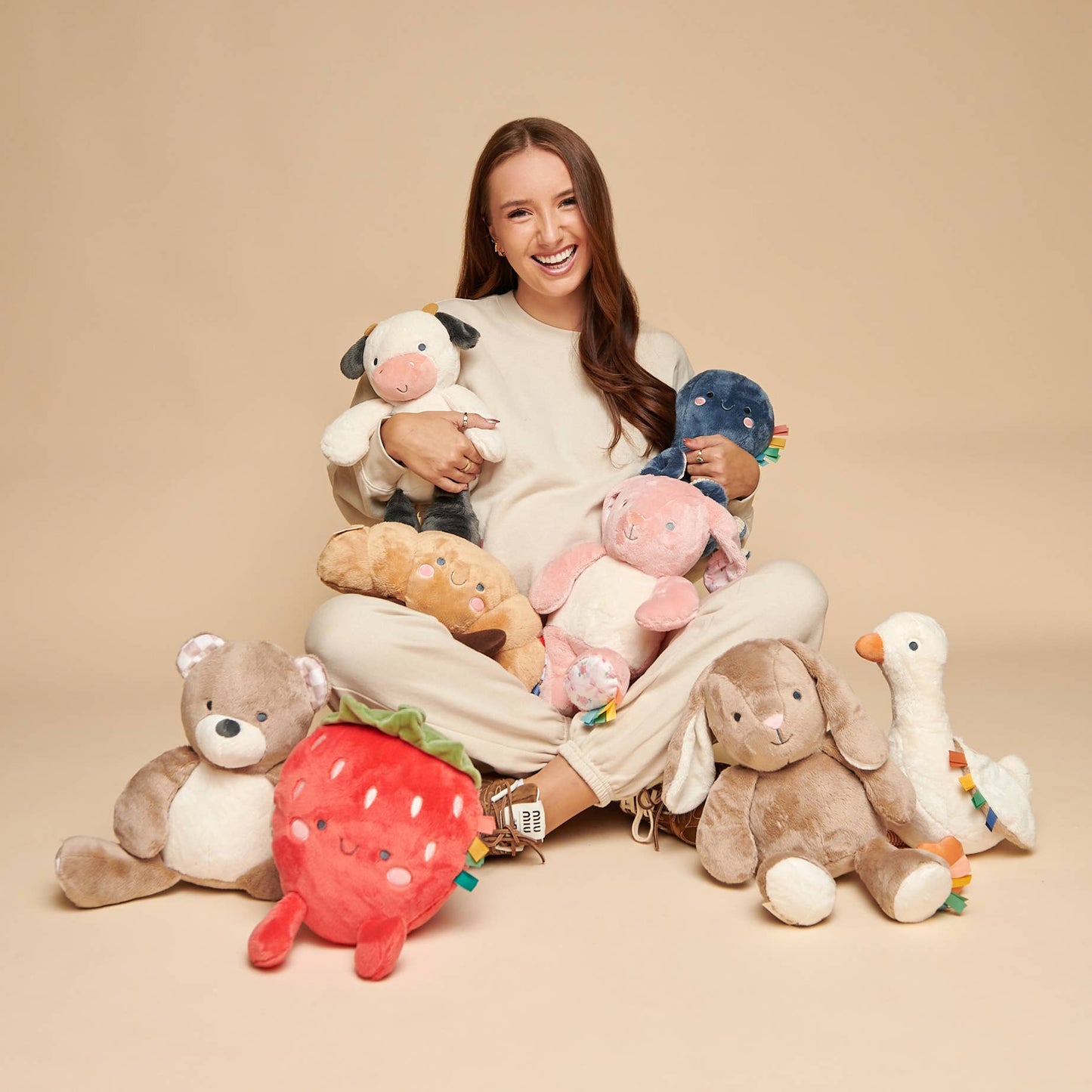 Sweetie Snuggles™ Plush: Highland Cow