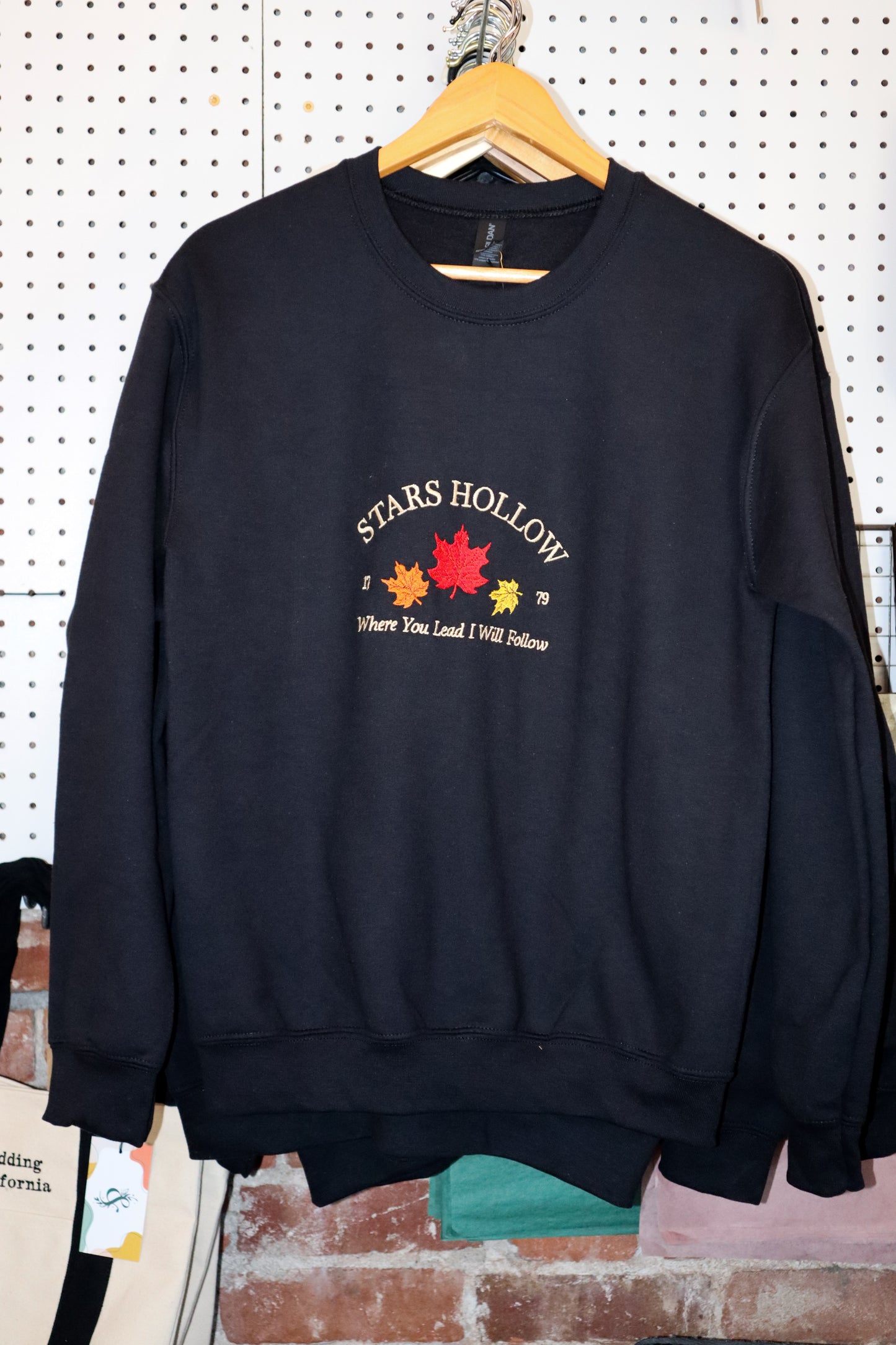 Stars Hallow Crew Neck