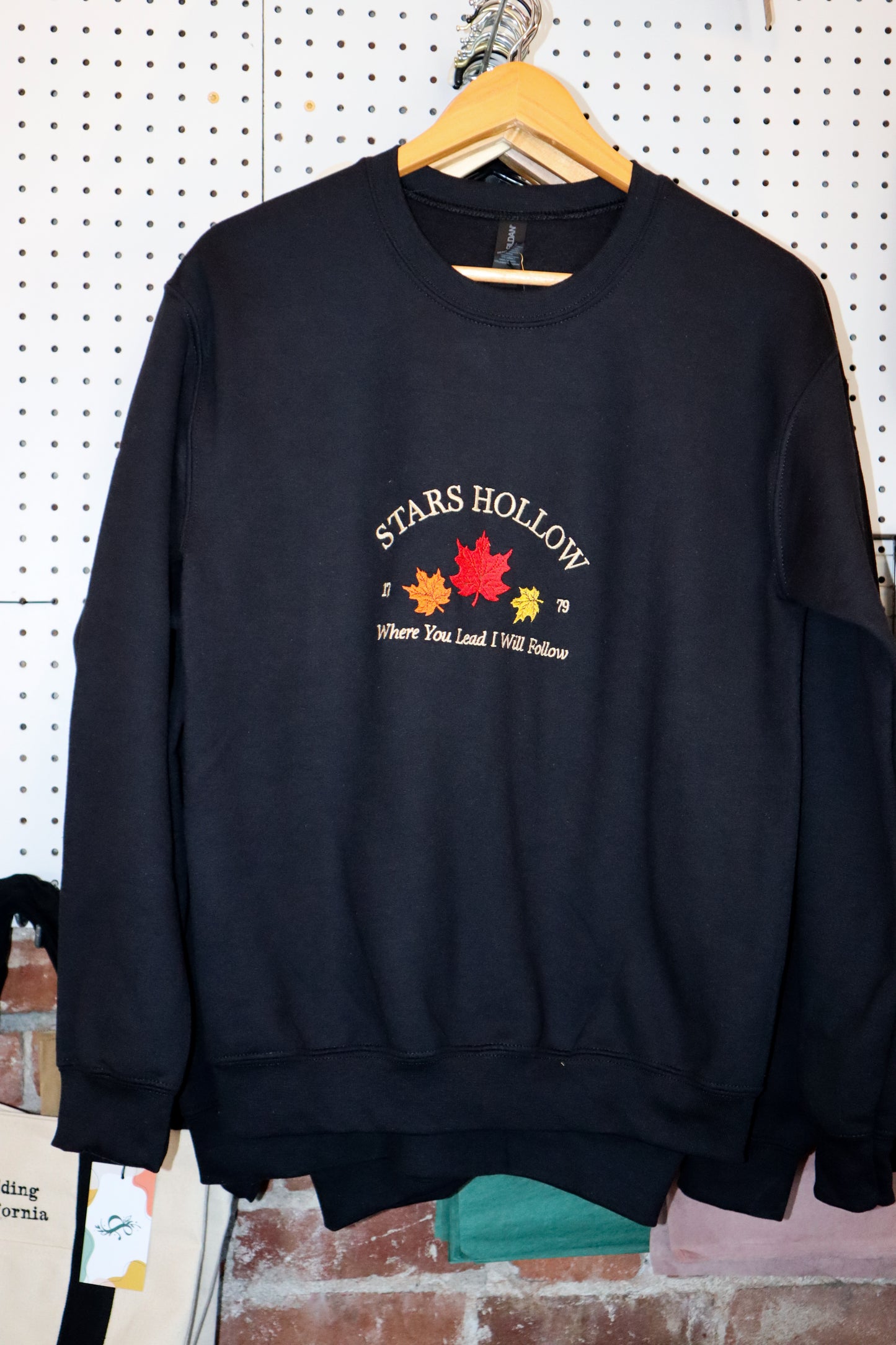 Stars Hallow Crew Neck