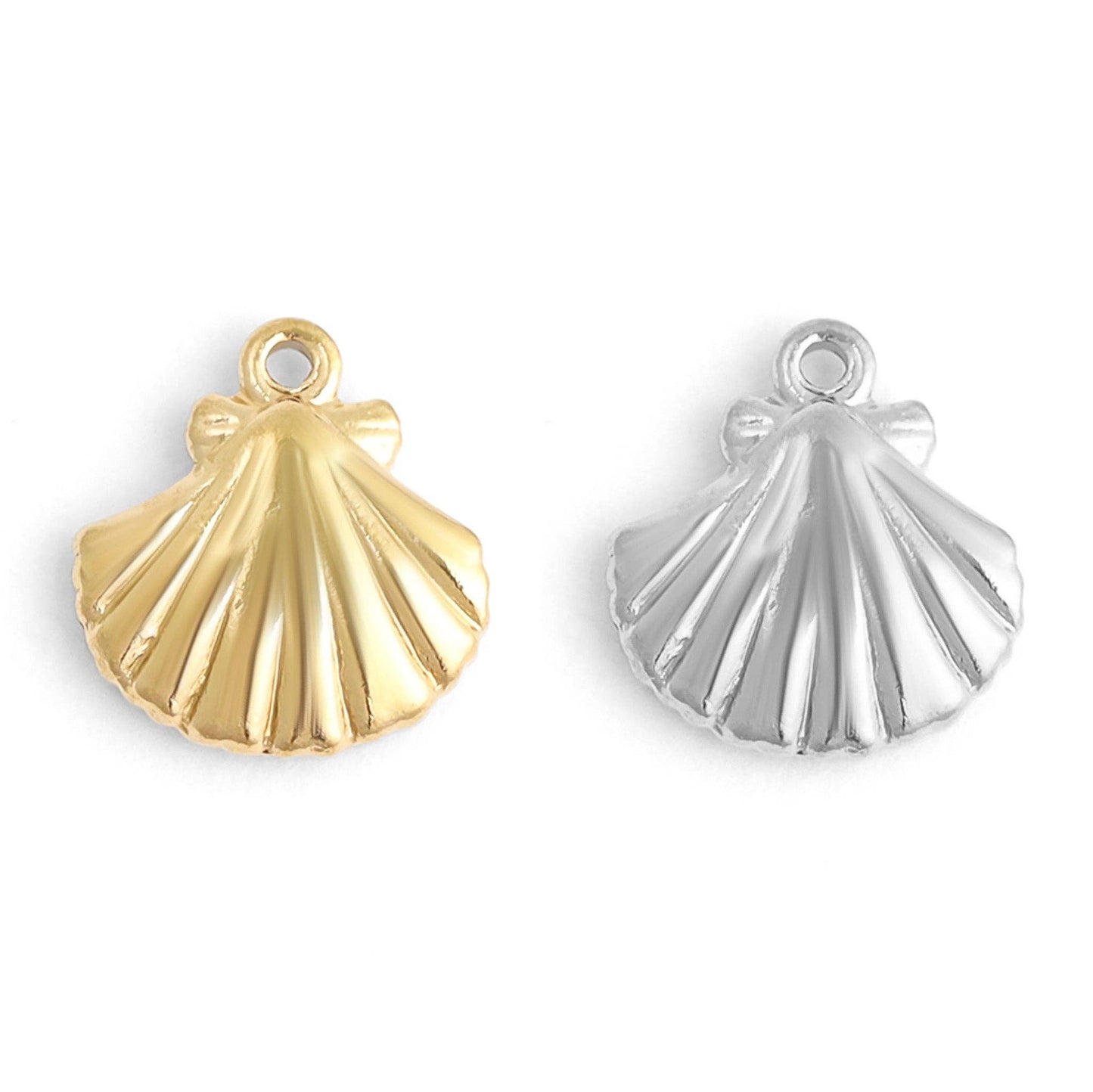 18K Gold PVD Stainless Steel Clam Shell Charm