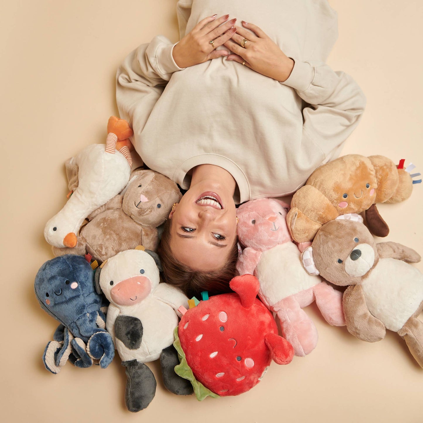 Sweetie Snuggles™ Plush: Highland Cow