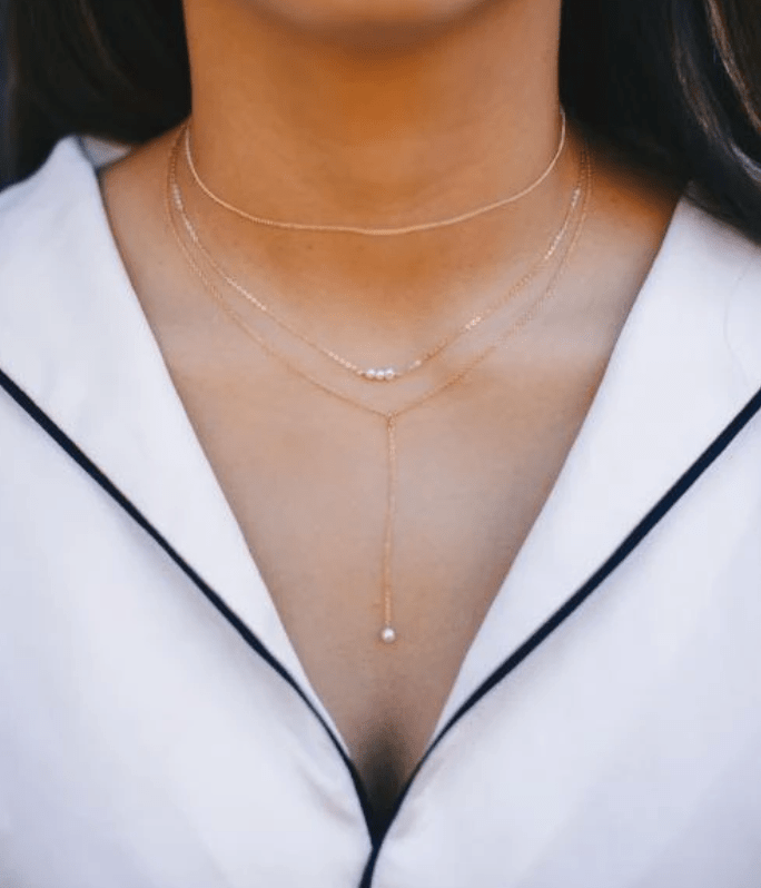 Dainty Pearl Lariat Collar POS