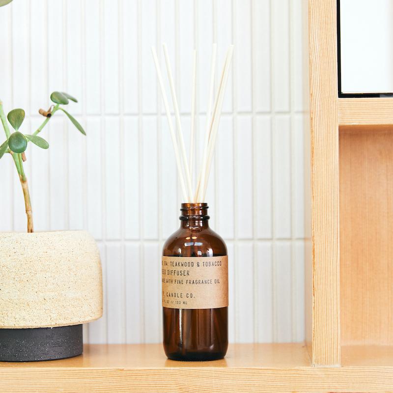 Teakwood & Tobacco - 3.5 oz Reed Diffuser